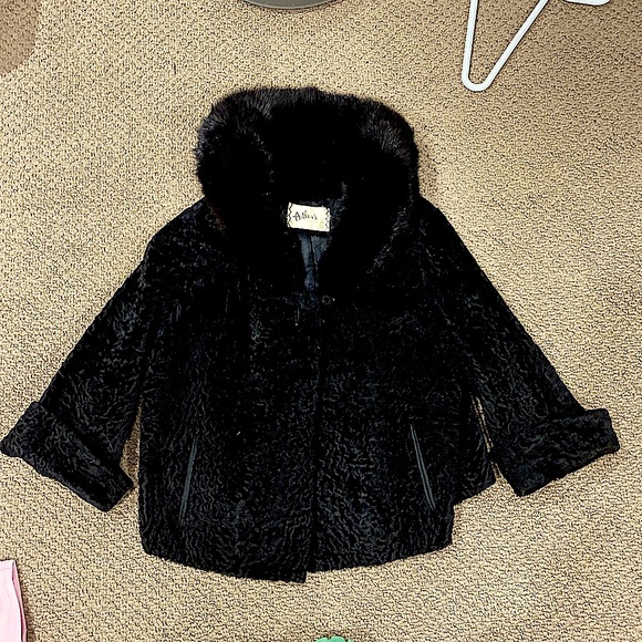 FOX FUR with LAMB FUR short 50’s short women’s coat fit is extremely attractive - Picture 1 of 9